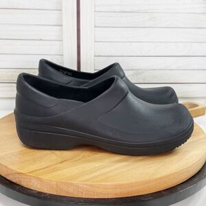 Crocs Neria Pro II‎ Slip Resistant Work Clogs Shoes Black Womens 10